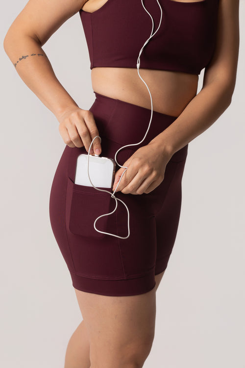 Kit essencial (Short Vic + Top Olivia) Malbec